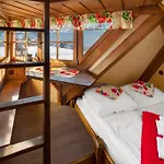 Goralski Dwor Bed and Breakfast 3*