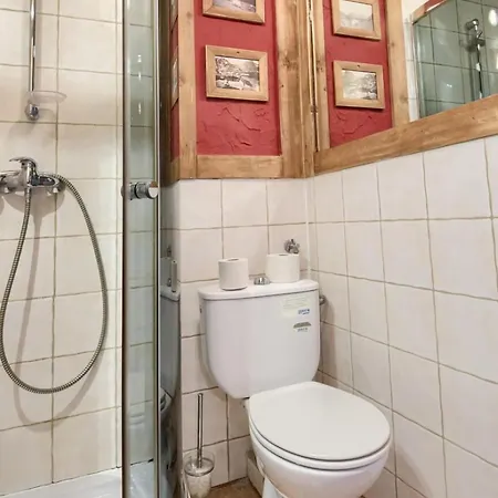 Goralski Dwor Bed and Breakfast 3*