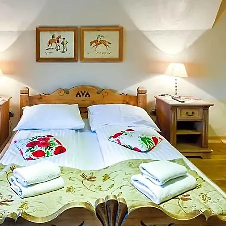 Goralski Dwor Bed and Breakfast