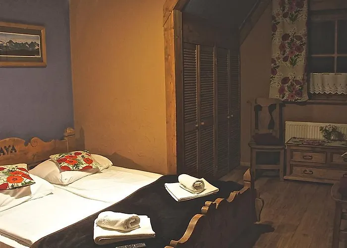 Góralski Dwór Nocleg ze śniadaniem 3*